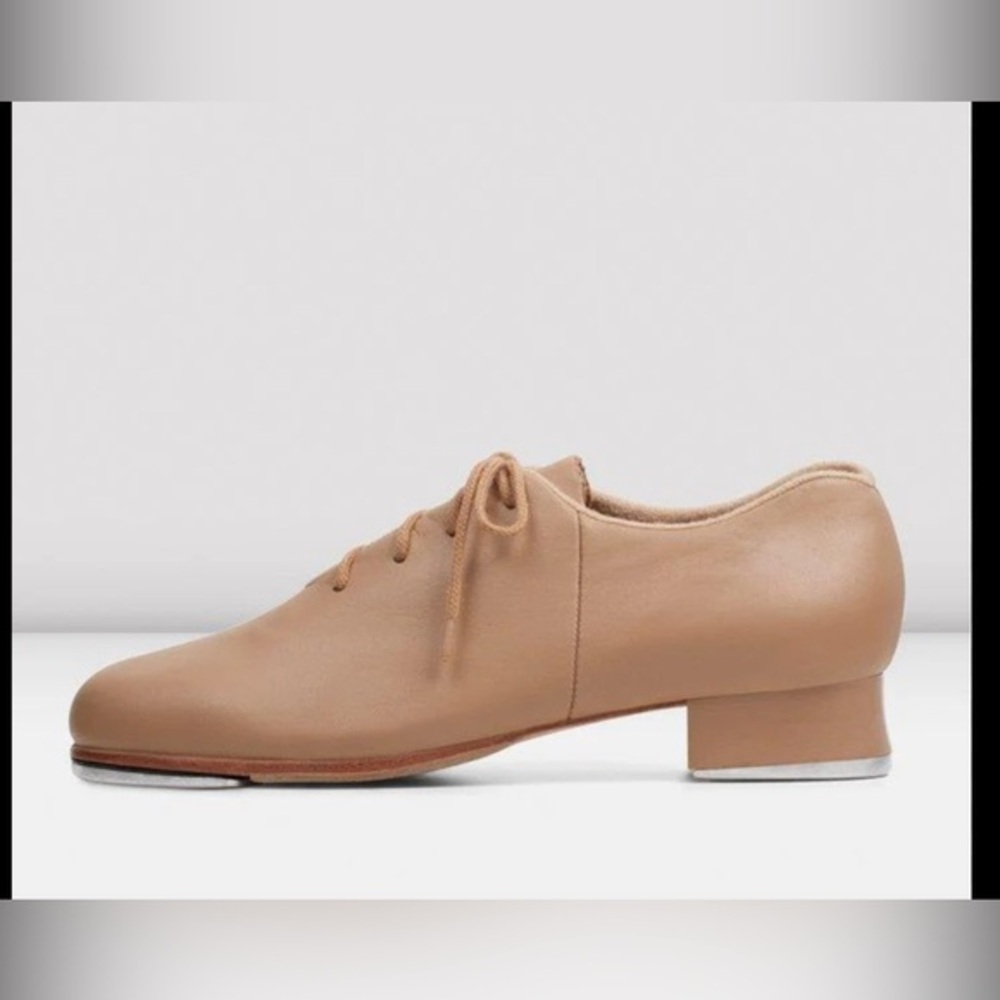 Ladies Bloch tan lace up tap shoes